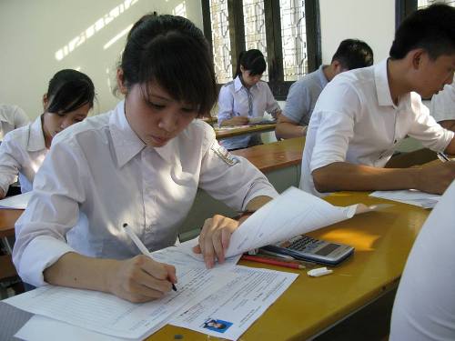 Kình ngư Ánh Viên vào đề thi tiếng Anh ảnh 1